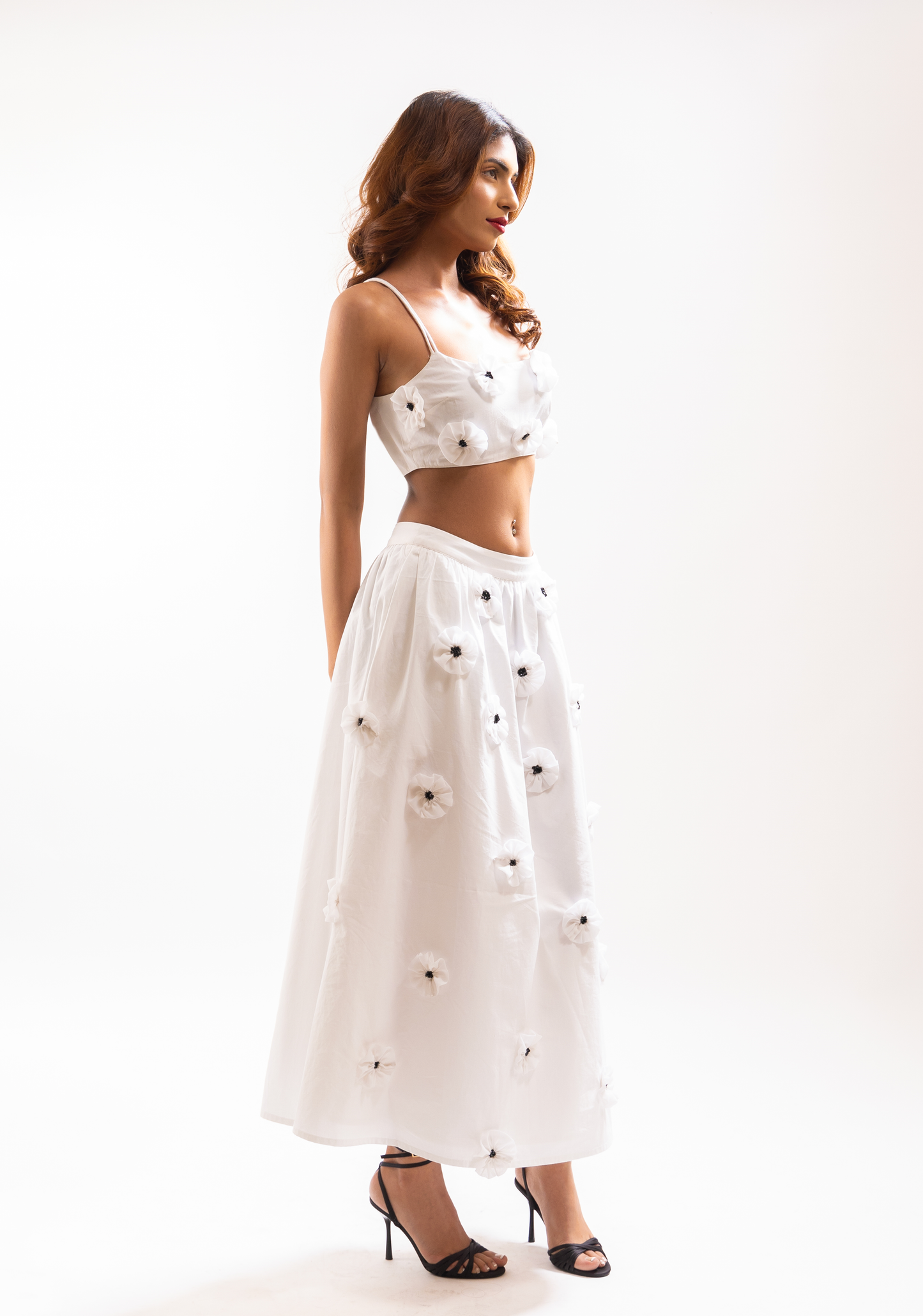 GARGI SET (WHITE)