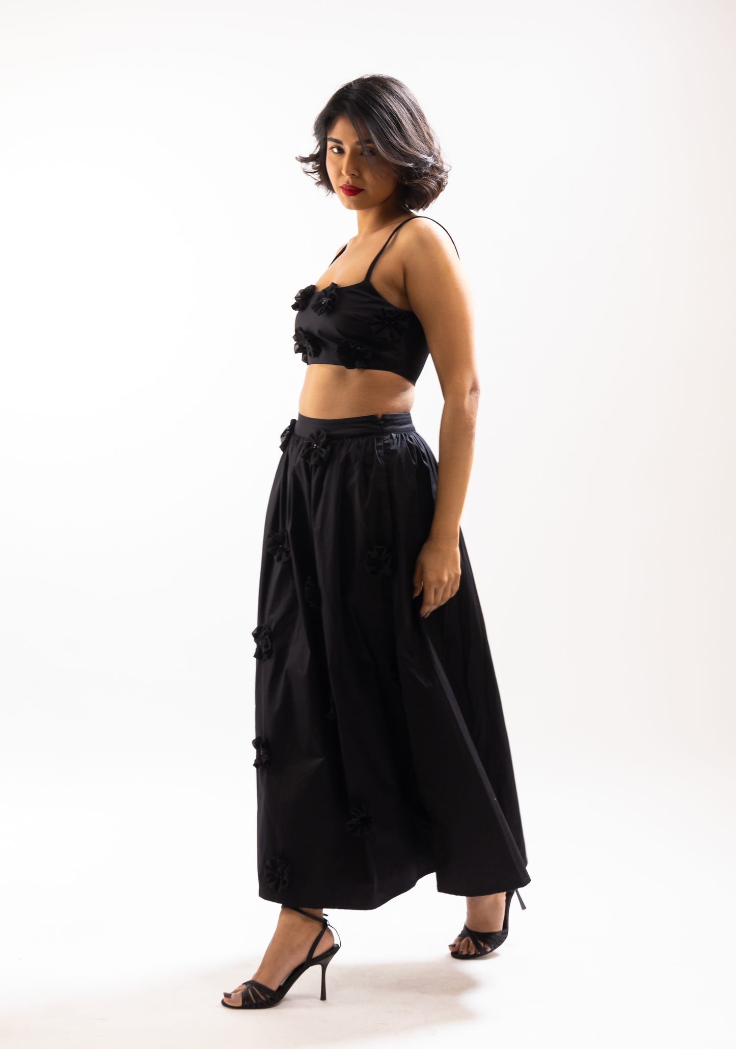 GARGI SET (BLACK)