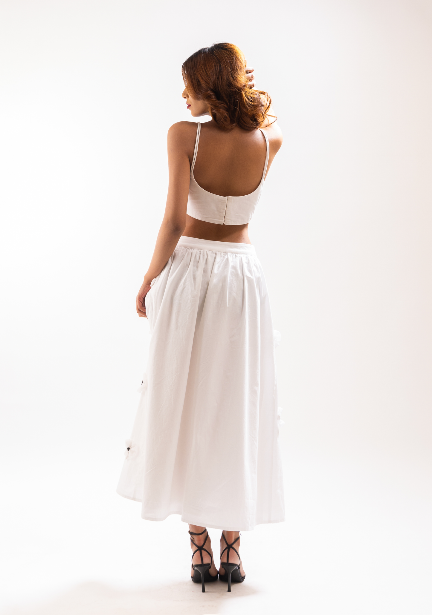 GARGI SET (WHITE)